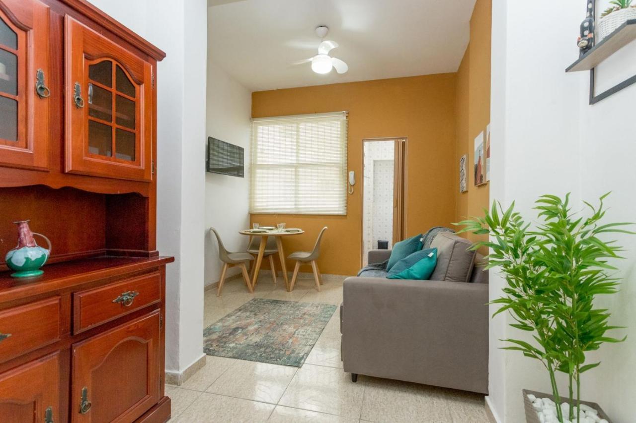 Copacabana Comfort: Beachside Retreat with Modern Amenities Rio de Janeiro Exterior photo